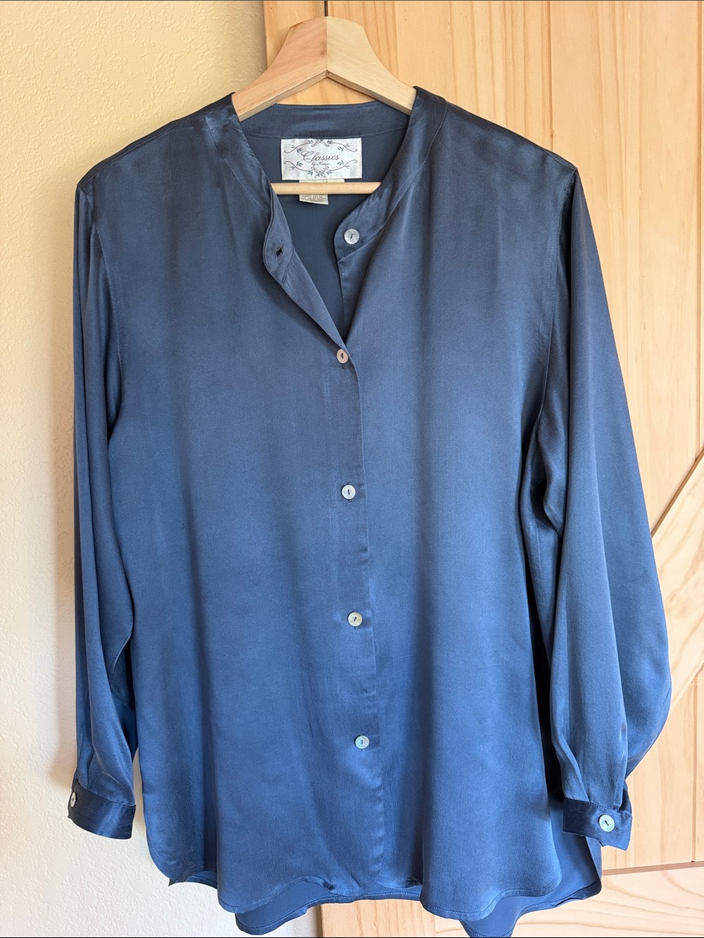 100% Silk Vintage Button-Down Shirt